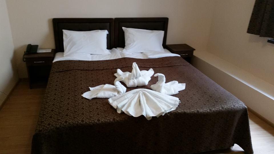 Hotel Terazini Veliko Tárnovo Habitación foto